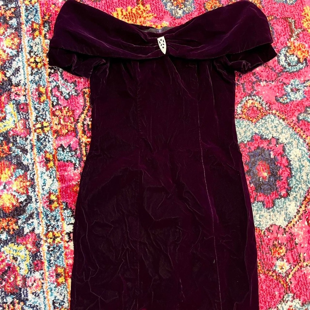 1980/1990 Vintage Off The Shoulder Velvet Mini Dress